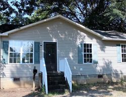 Pre-foreclosure in  W FLORIDA ST Greensboro, NC 27403