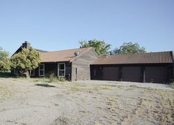 Pre-foreclosure in  VIOLET LN Clovis, CA 93619