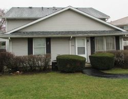 Pre-foreclosure Listing in ASTER DR CREST HILL, IL 60403