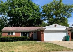 Pre-foreclosure in  BRUCE ST Romulus, MI 48174