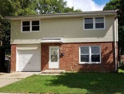 Pre-foreclosure in  OVERDENE AVE Rockford, IL 61103