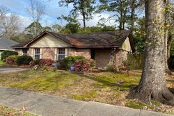 Pre-foreclosure in  OAKMONT CT Mobile, AL 36605