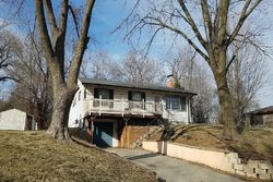 Pre-foreclosure in  RANDOLPH ST Saint Joseph, MO 64505