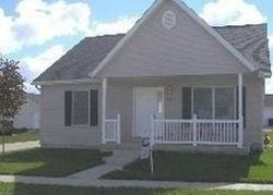Pre-foreclosure in  PERRY LN Normal, IL 61761