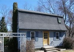 Pre-foreclosure Listing in CASTLE VIEW DR CHESTER, CT 06412