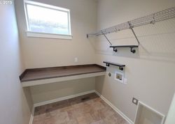 Pre-foreclosure in  SW YEW PARK LN Redmond, OR 97756