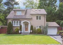 Pre-foreclosure Listing in COLLYER DR OSSINING, NY 10562