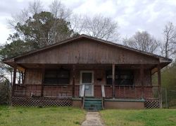 Pre-foreclosure Listing in HIGHLAND HILL DR TUSKEGEE, AL 36083