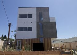 Pre-foreclosure in  NORMAL AVE Los Angeles, CA 90029