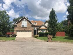 Pre-foreclosure in  WAVERUNNER CT W Nashville, TN 37217