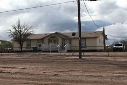 Pre-foreclosure in  E RAY RD Mesa, AZ 85212