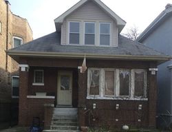 Pre-foreclosure in  W ARGYLE ST Chicago, IL 60625