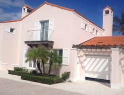 Pre-foreclosure in  WOOD DUCK CIR Vero Beach, FL 32967