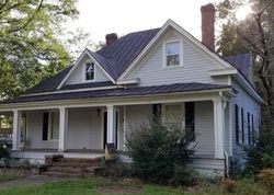 Pre-foreclosure in  S GRAHAM ST Wallace, NC 28466