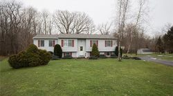 Pre-foreclosure Listing in LONGWELL DR GROVE CITY, PA 16127