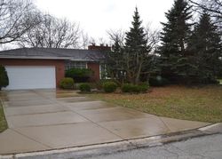 Pre-foreclosure in  W WYANDOT DR Palos Heights, IL 60463