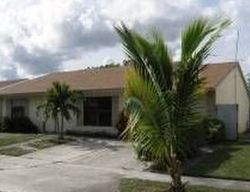 Pre-foreclosure in  ITHACA CIR E Lake Worth, FL 33463