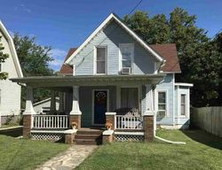 Pre-foreclosure Listing in W WOOD ST BLOOMINGTON, IL 61701