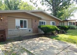  Shawnee St, Park Forest IL