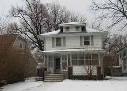 Pre-foreclosure in  DOUGLAS ST Sioux City, IA 51104