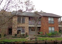 Pre-foreclosure in  AUBIN LN Baton Rouge, LA 70816