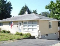 Pre-foreclosure in  PORTLAND AVE Collinsville, IL 62234