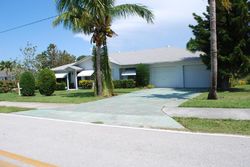 Pre-foreclosure Listing in SE FLORIDA AVE HOBE SOUND, FL 33455
