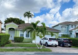 Pre-foreclosure in  SW 44TH ST Miami, FL 33185