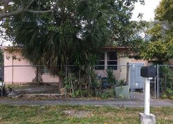 Pre-foreclosure in  NW 113TH TER Miami, FL 33167