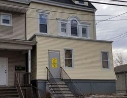 Pre-foreclosure in  13TH AVE Newark, NJ 07103