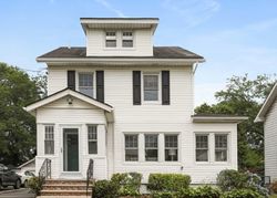 Pre-foreclosure in  BROOKWOOD DR Maplewood, NJ 07040