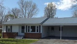 Pre-foreclosure in  HONEYSUCKLE LN Kingsport, TN 37660