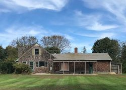 Pre-foreclosure Listing in MEADOW WAY EAST HAMPTON, NY 11937