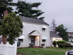 Pre-foreclosure in  MARVIN AVE Hempstead, NY 11550