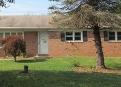 Pre-foreclosure Listing in SPOUT SPRING RD FREDERICK, MD 21702