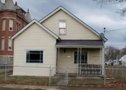 Pre-foreclosure Listing in W NORTH A ST GAS CITY, IN 46933