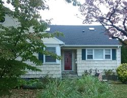 Pre-foreclosure Listing in SAYLES ST COS COB, CT 06807