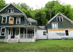 Pre-foreclosure in  HIGHLAND AVE Dexter, ME 04930