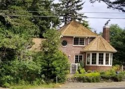 Pre-foreclosure in  NW MAST AVE Lincoln City, OR 97367