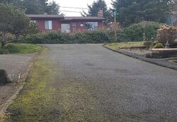 Pre-foreclosure in  NW MAST AVE Lincoln City, OR 97367