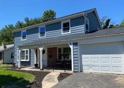  Blueberry Ln, Willingboro NJ