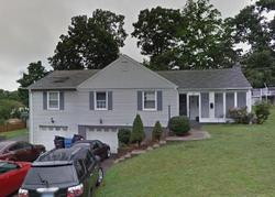 Pre-foreclosure in  BEECHWOOD DR New Britain, CT 06053