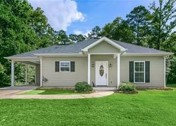 Pre-foreclosure in  HENRY WHITE RD Albany, LA 70711