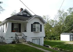 Pre-foreclosure in  CRESTWOOD AVE Newport, KY 41076