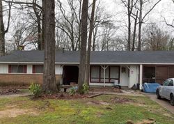 Pre-foreclosure Listing in SYKES PARK CIR JACKSON, MS 39212