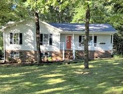 Pre-foreclosure Listing in RIDGEWOOD RD COOKEVILLE, TN 38501