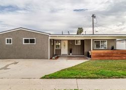 Pre-foreclosure Listing in SHIRLEY AVE RESEDA, CA 91335