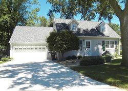 Pre-foreclosure Listing in ROYAL DR CEDAR FALLS, IA 50613