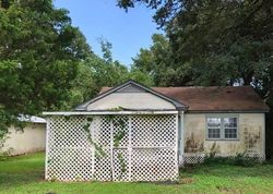 Pre-foreclosure Listing in E HIGH SCHOOL DR JENA, LA 71342