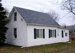  D Ave W, Oskaloosa IA